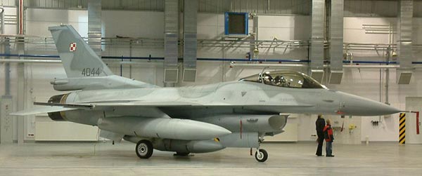 Tiêm kích chủ lực F-16C block 52 plus của Không quân Ba Lan.