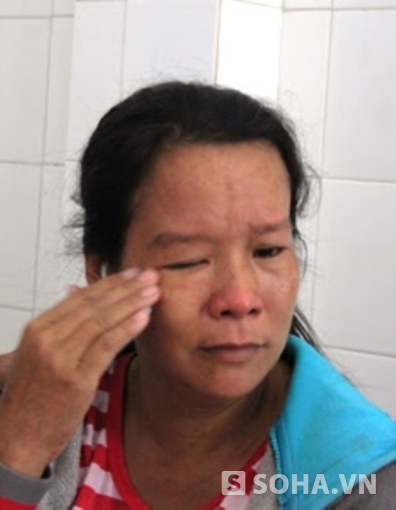 Vợ chồng sản phụ Nguyễn Thị Minh Tâm đã được bệnh viện Q.7 đồng ý cho ở lại bệnh viện