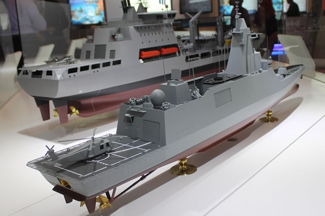 DSME cũng trưng bày mô hình khinh hạm DW3000 được Thái Lan lựa chọn cho hải quân nước này.