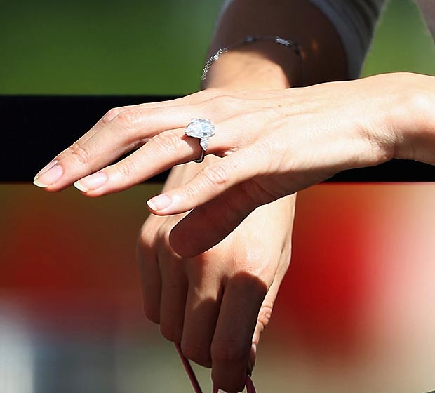 Đây là chiếc nhẫn cưới kim cương tuyệt đẹp