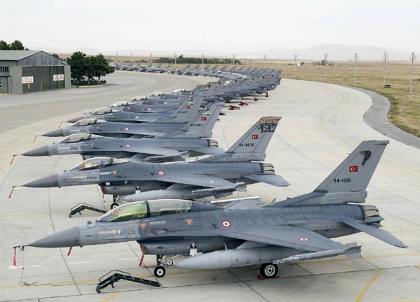 Phi đội F-16C/D của Thổ Nhĩ Kỳ sẽ là trợ thủ đắc lực cho một kế hoạch nếu có của Washington nhằm vào Crimea.