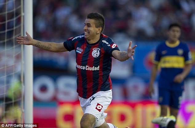 Angel Correa, tiền đạo được ví như Sergio Aguero mới của San Lorenzo