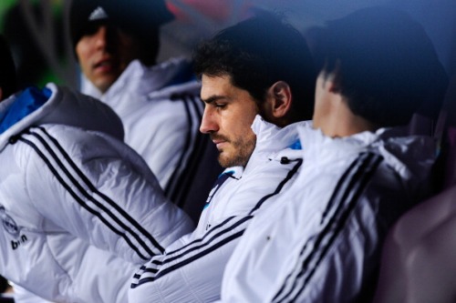 Iker Casillas trên băng ghế dự bị