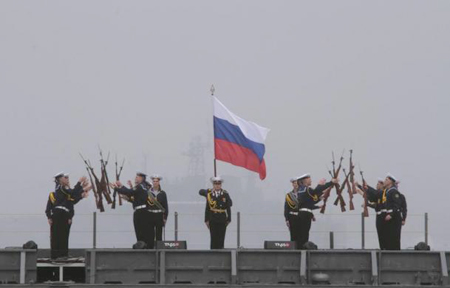 Thủy thủ Nga trong lễ kỷ niệm 230 năm thành lập Hạm đội Biển Đen hôm 12/5/2013