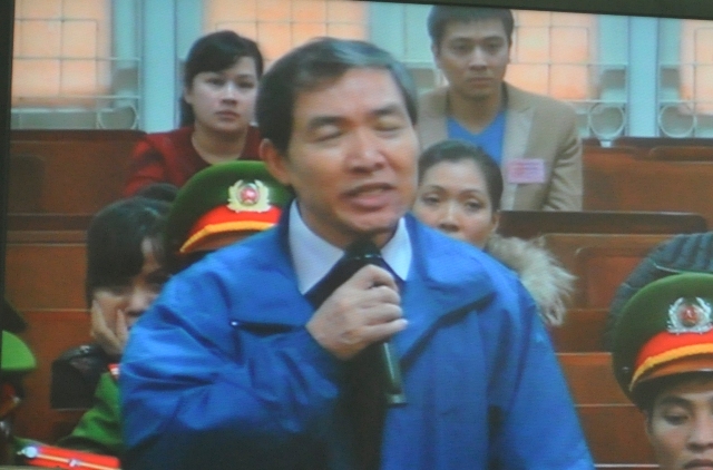 Dương Chí Dũng tại phiên xét xử buổi chiều 7/1/2014