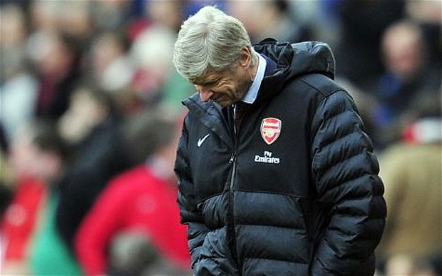 Giáo sư khó có thể giúp Arsenal thoát khỏi mùa giải thứ 9 trắng tay đang cận kề