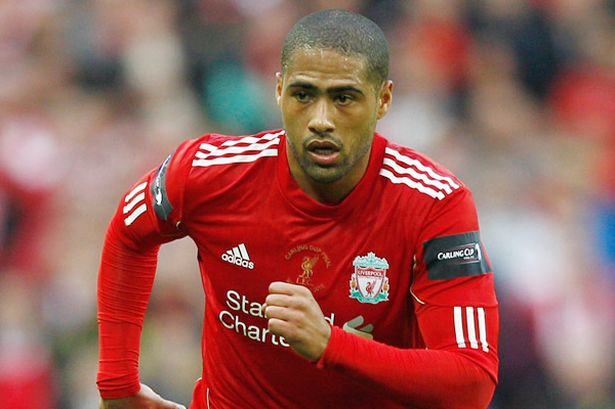 Glen Johnson sẽ được Liverpool giữ chân