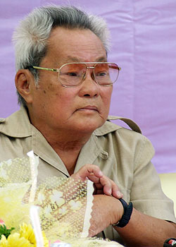 Nhà văn Nguyễn Quang Sáng.