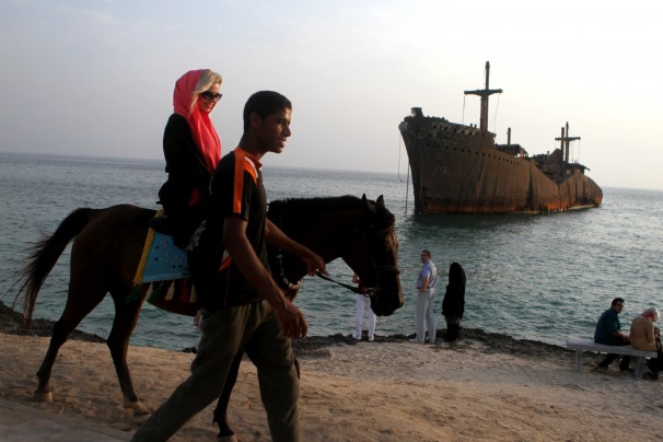 Du khách cưỡi ngựa tại Iran: ảnh washinhtonpost.com