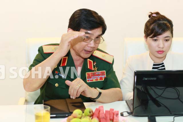 Thiếu tướng Lê Mã Lương trả lời trực tuyến độc giả.