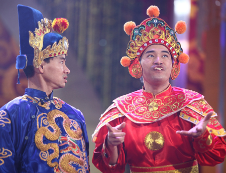 
	Minh Quân từng vào vai Thiên Lôi trong Táo quân 2013 và được nhiều người thích thú với vai này.