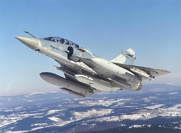 Mirage-2000 đã lỡ hẹn với bầu trời Việt Nam do áp lực từ phía Mỹ.