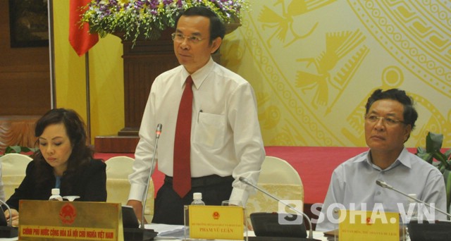 Bộ trưởng Nguyễn Văn Nên - Chủ nhiệm Văn phòng Chính phủ tại buổi họp báo (Ảnh: Tuấn Nam)