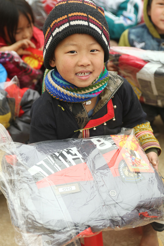 
	Nụ cười rạng rỡ của học sinh xã Tả Phìn - huyện Sapa.