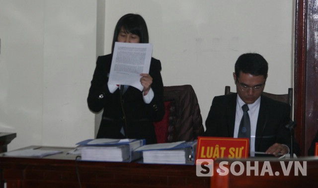 Luật sư Lê Thị Oanh - người bảo vệ quyền và lợi ích hợp pháp của gia đình bị hại
