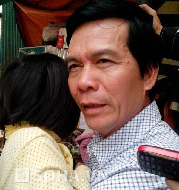 Ông Tuấn, chồng cũ của bà D. lên thăm vợ vào sáng nay nhưng không được gặp nên lại quay trở về Bắc Ninh.