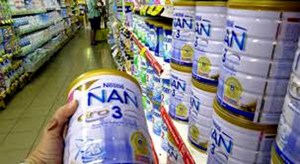 Công ty TNHH Nestle Việt Nam do trong năm 2013 đã kê khai thiếu 03/24 sản phẩm sữa bị phạt 45 triệu đồng.