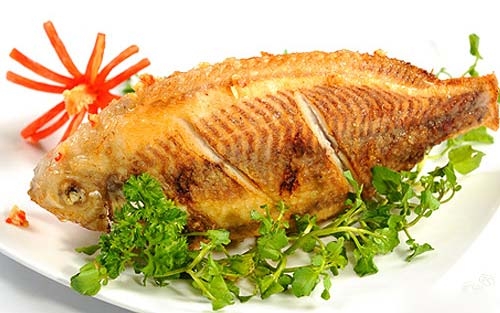PGS Thịnh chỉ cách rán cá tránh bệnh ung thư