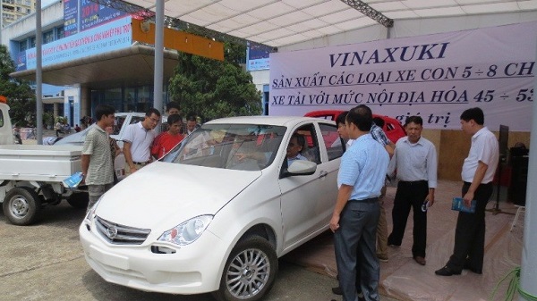 Cận cảnh xe hơi Made in Vietnam giá 310 triệu đồng của Vinaxuki - Ảnh 2.