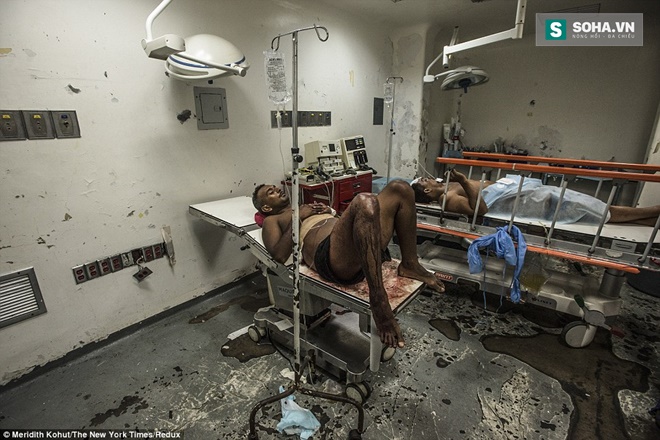 Cảnh tượng sởn da gà trong bệnh viện thiếu đủ thứ ở Venezuela - Ảnh 2.