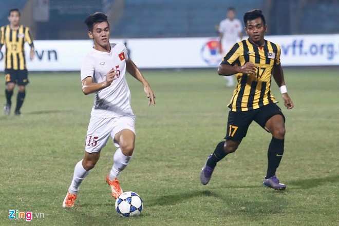 Thắng nhẹ Malaysia, U19 Việt Nam tránh được Thái Lan ở bán kết - Ảnh 2.