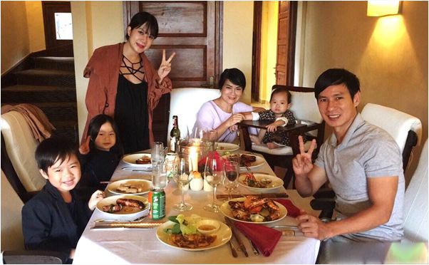 Cuộc sống sang chảnh của c&aacute;c nh&oacute;c tỳ nh&agrave; L&yacute; Hải - Minh H&agrave; - Ảnh 4.