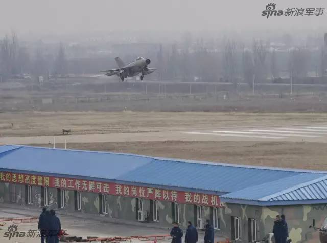 Vì sao phải đặc biệt đề phòng MiG-21 tốt nhất thế giới của Không quân Trung Quốc? - Ảnh 8.