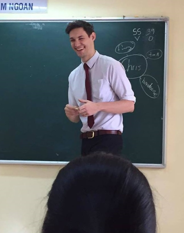 Học sinh nào ở Hà Nội cũng muốn được học tiết của thầy giáo này - Ảnh 1.