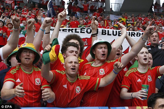 Wales 2-1 Slovakia: Lịch sử gọi tên Wales - Ảnh 6.