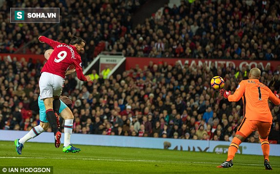 Pogba và Ibrahimovic song tấu, Nhà hát của những giấc mơ vẫn bặt tiếng cười - Ảnh 1.