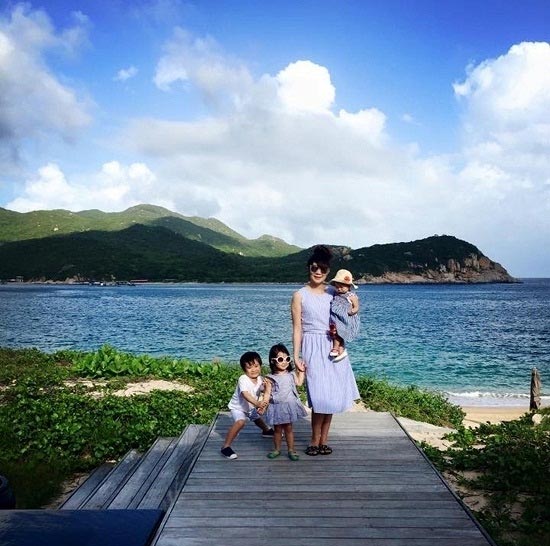 Cuộc sống sang chảnh của c&aacute;c nh&oacute;c tỳ nh&agrave; L&yacute; Hải - Minh H&agrave; - Ảnh 15.