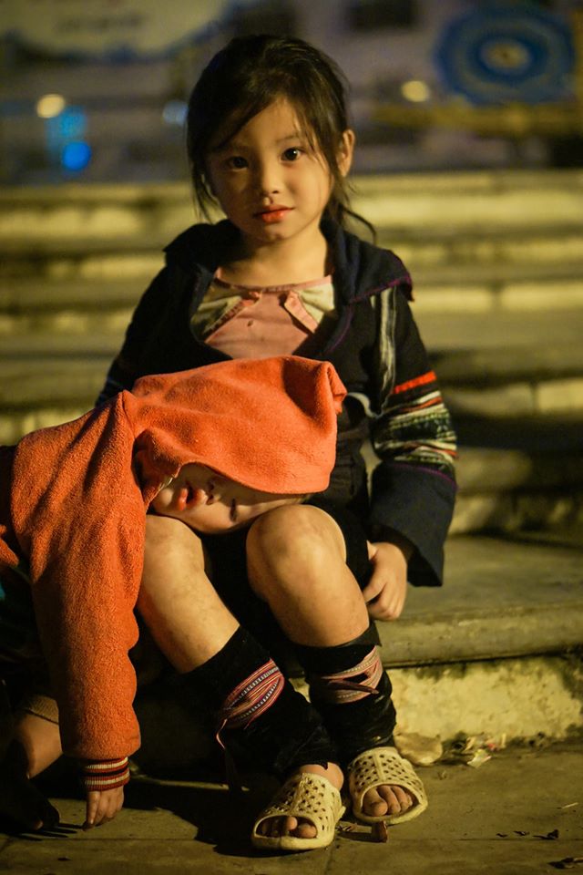 Cô bé vùng cao khiến cả cộng đồng mạng Việt tìm kiếm ngày hôm nay - Ảnh 3.