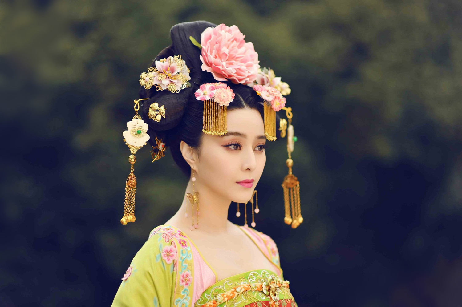 Những lần trùng vai thú vị của “bộ ba” Hoàn Châu cách cách - Ảnh 16. Những lần trùng vai thú vị của “bộ ba” Hoàn Châu cách cách - Ảnh 16.