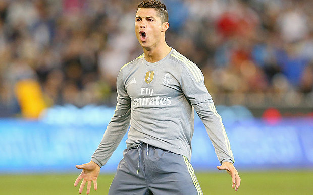 Người Trung Quốc tấn công Ronaldo, ông trùm chuyển nhượng phải xuất đầu lộ diện - Ảnh 1.