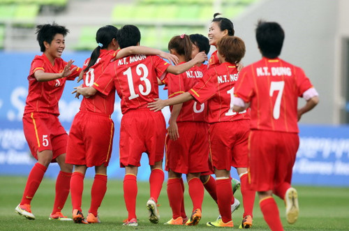 Điều fan Việt gào khản cổ khi ĐT nữ thắng kịch tính Myanmar - Ảnh 2.
