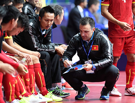 Sau vinh quang, ĐT futsal Việt Nam dễ có biến lớn - Ảnh 4.