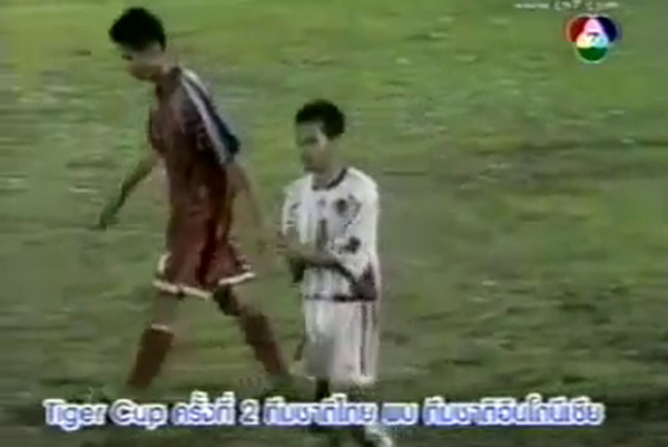Sợ Việt Nam, đối thủ tạo nên vết nhơ đáng xấu hổ nhất lịch sử AFF Cup - Ảnh 2.