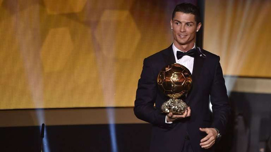 Ronaldo định làm điều khó tin ở lễ trao giải QBV 2016 - Ảnh 1.