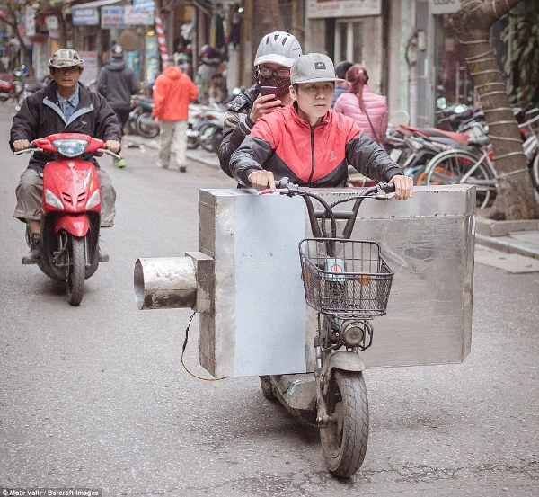 Một Hà Nội thật khác qua góc máy của nhiếp ảnh gia nước ngoài - Ảnh 5.