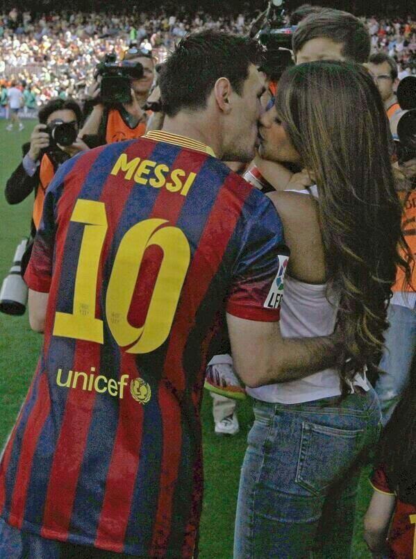 Messi Ng T Th B I N H N N Ng B Ng C A Antonella Ng Y L T Nh Nh N