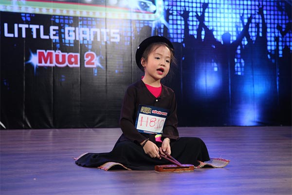 Ca nương 6 tuổi vừa xác lập kỷ lục Guiness Việt Nam - Ảnh 2.