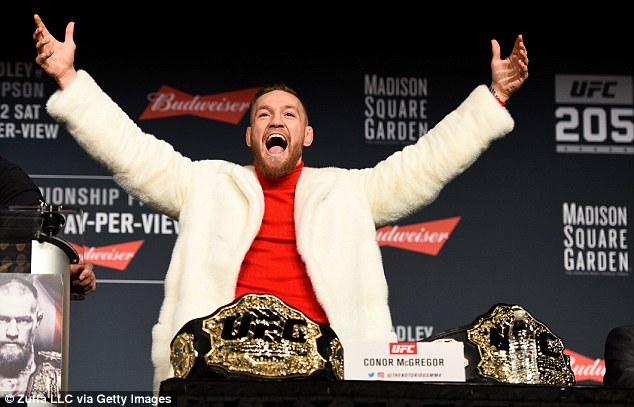 Gã điên McGregor nổi loạn, gây rối trong lần đầu ở New York - Ảnh 2.