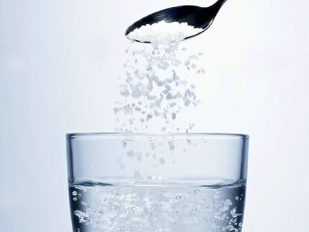 9 tác dụng kỳ diệu của một cốc nước khi uống đúng nơi đúng lúc - Ảnh 3.