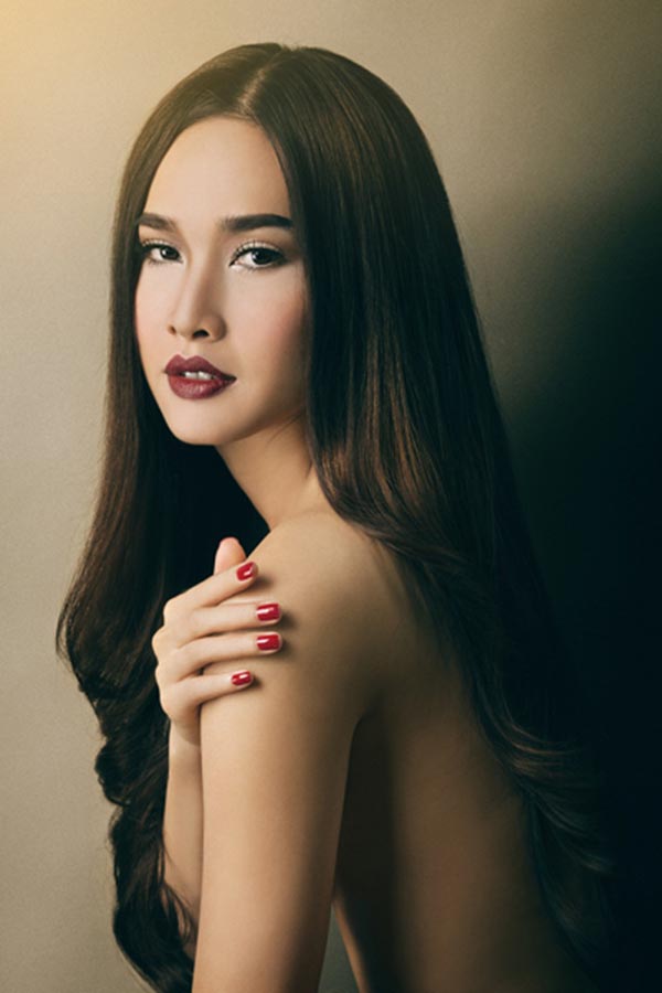 Đọ nhan sắc và sự nóng bỏng của 2 Hoa hậu tên Mỹ Linh  - Ảnh 10.