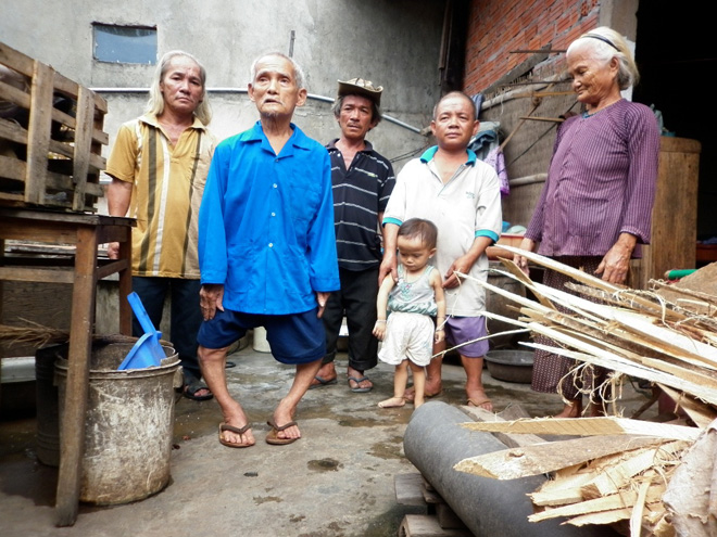 Chuyện tìm vợ của người đàn ông trong gia đình lùn nhất Việt Nam - Ảnh 3.