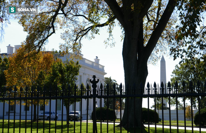 [CHÙM ẢNH] Từ Washington DC: Bên ngoài Nhà Trắng, dân Mỹ tụ tập phản đối Tổng thống Trump - Ảnh 11.