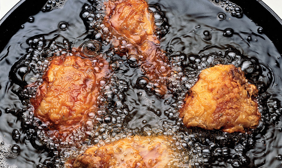 Ăn món chiên rán sai cách đang làm bùng nổ bệnh ung thư