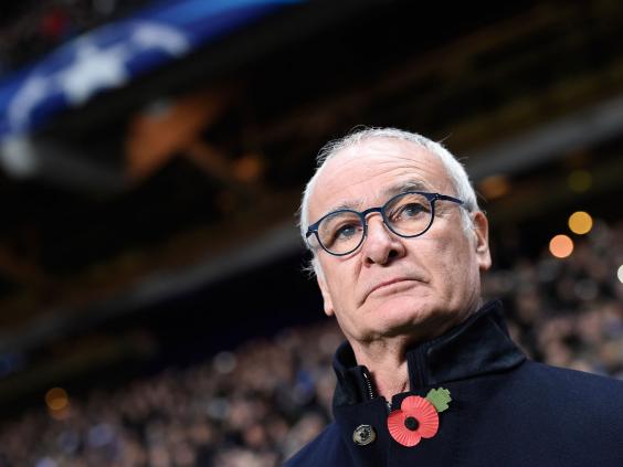 Tiếp tục chuỗi bất bại, Ranieri khen ngợi thủ môn Leicester hết lời - Ảnh 2.