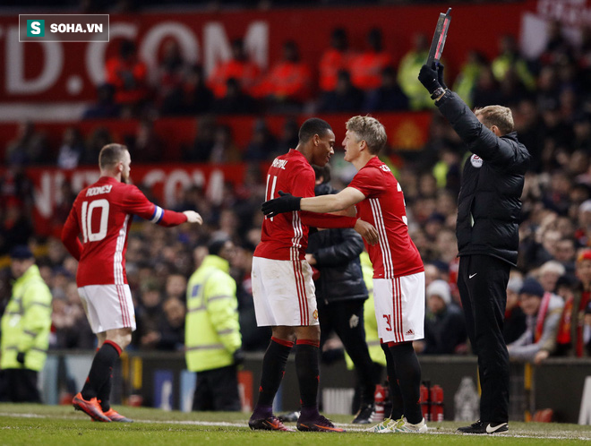 Rồi đây ở Old Trafford, người ta sẽ nhớ mãi trận đấu này - Ảnh 4.