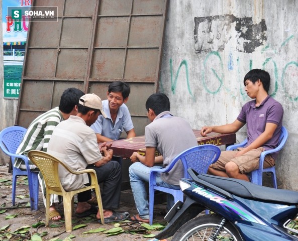 Ba sinh viên say xỉn đánh chết người ở Sài Gòn - Ảnh 1.